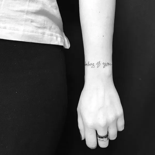 Flower, Lettering