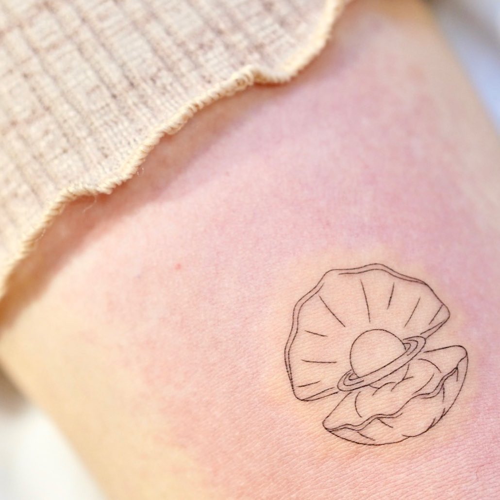 tattooist_arar