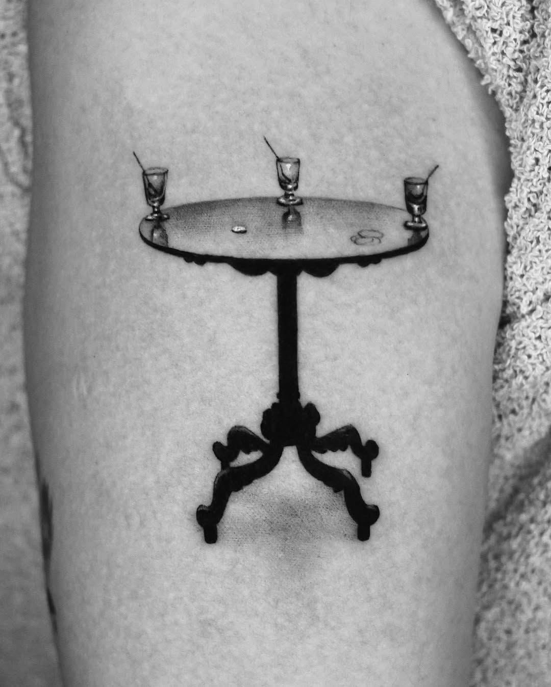 40.tatt