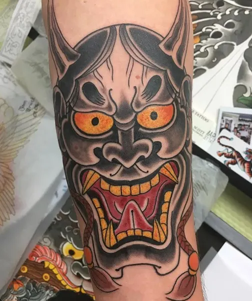 Full Circle Tattoo
