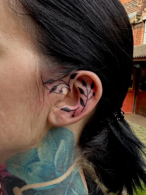 deryntwelvetattoo