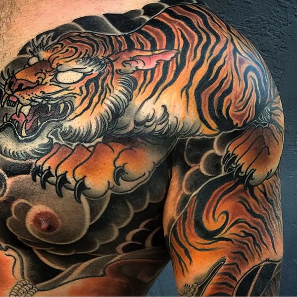 Full Circle Tattoo