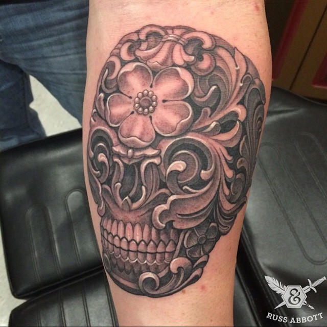 Ink and Dagger Tattoo