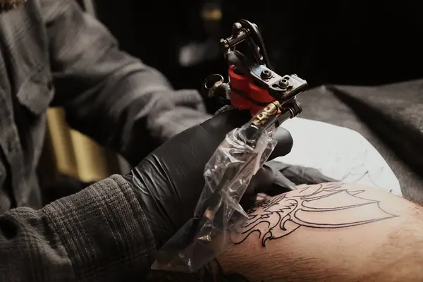Full Circle Tattoo