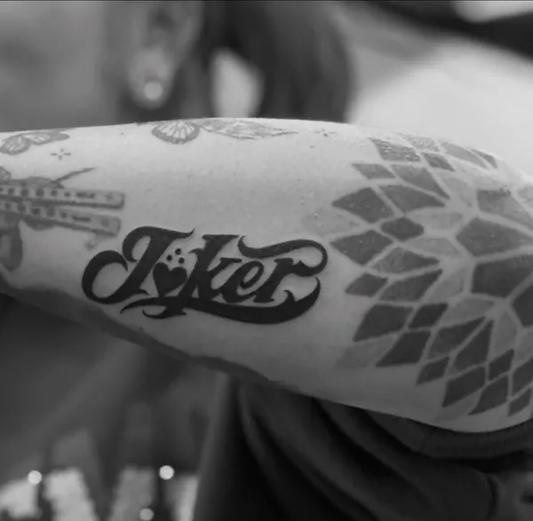 Lettering