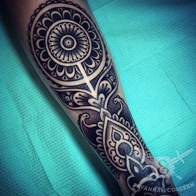 Ink and Dagger Tattoo
