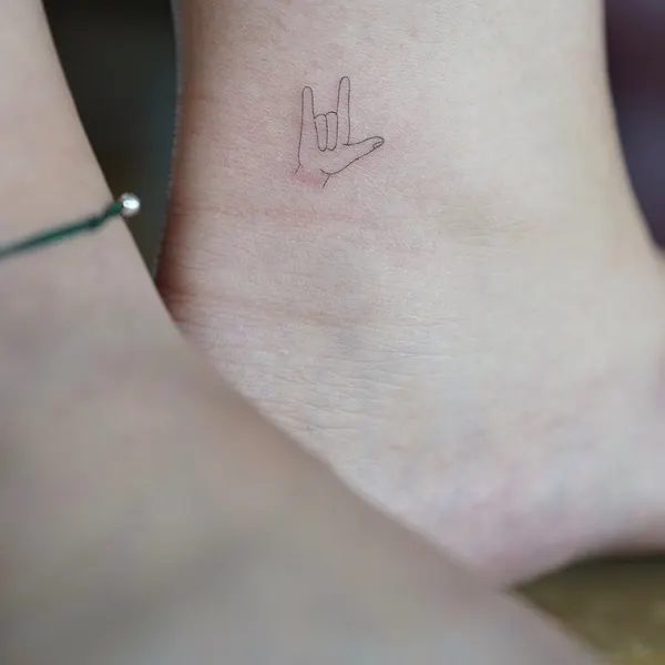 tattooist_arar