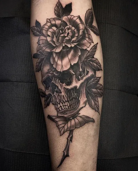 Full Circle Tattoo