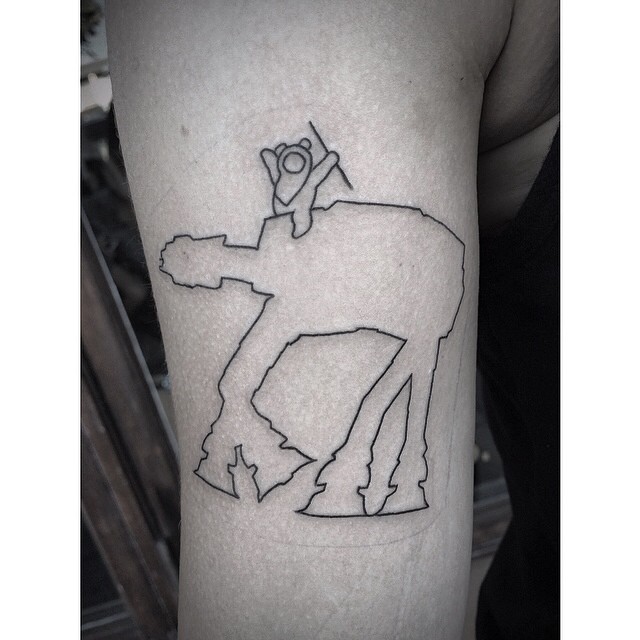 Full Circle Tattoo