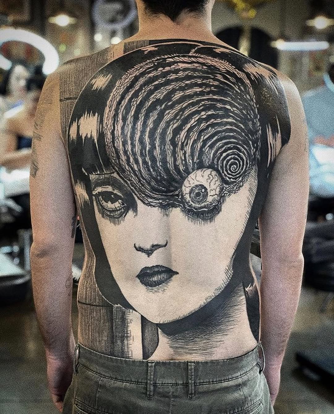 Full Circle Tattoo