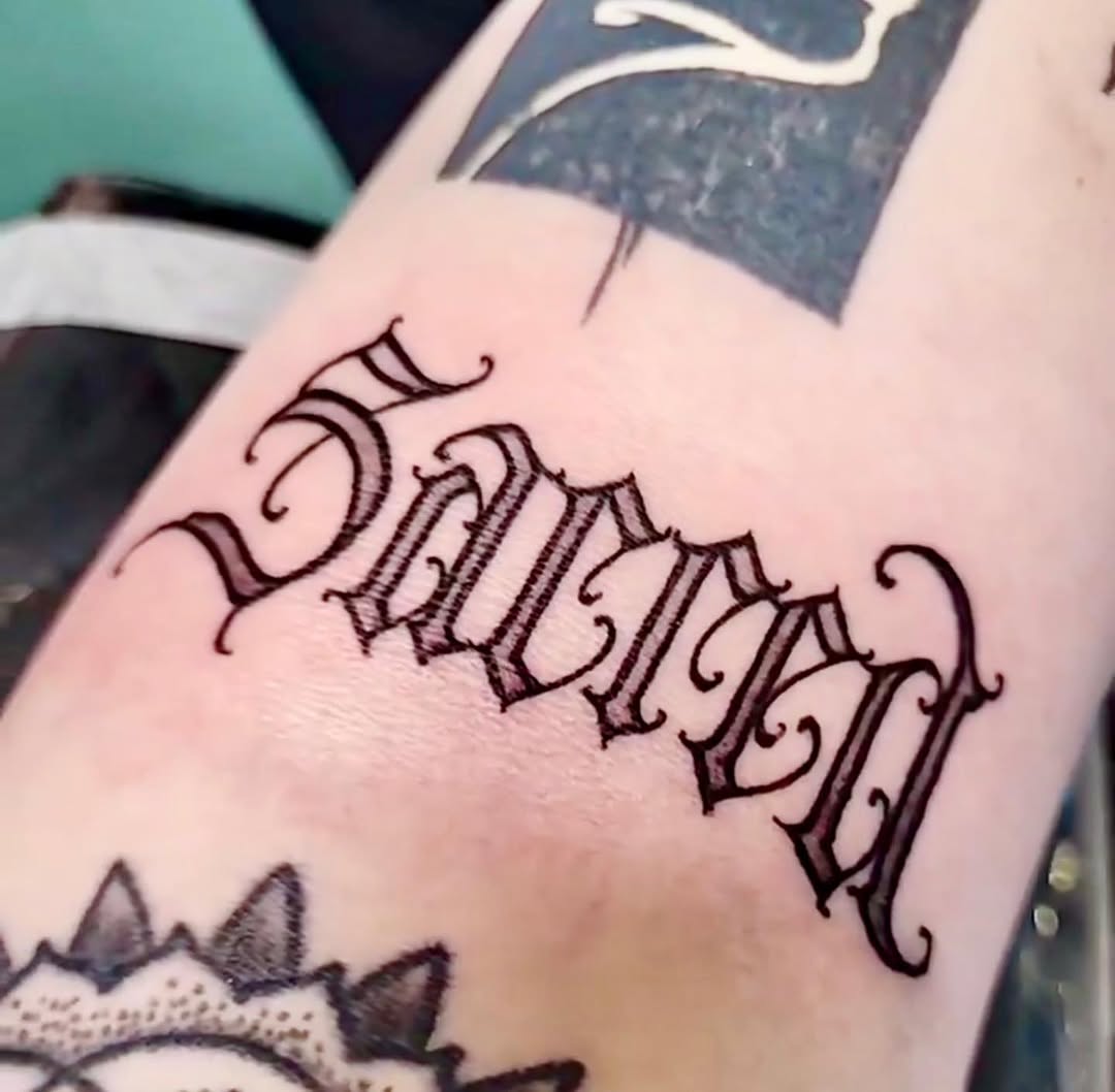 Lettering
