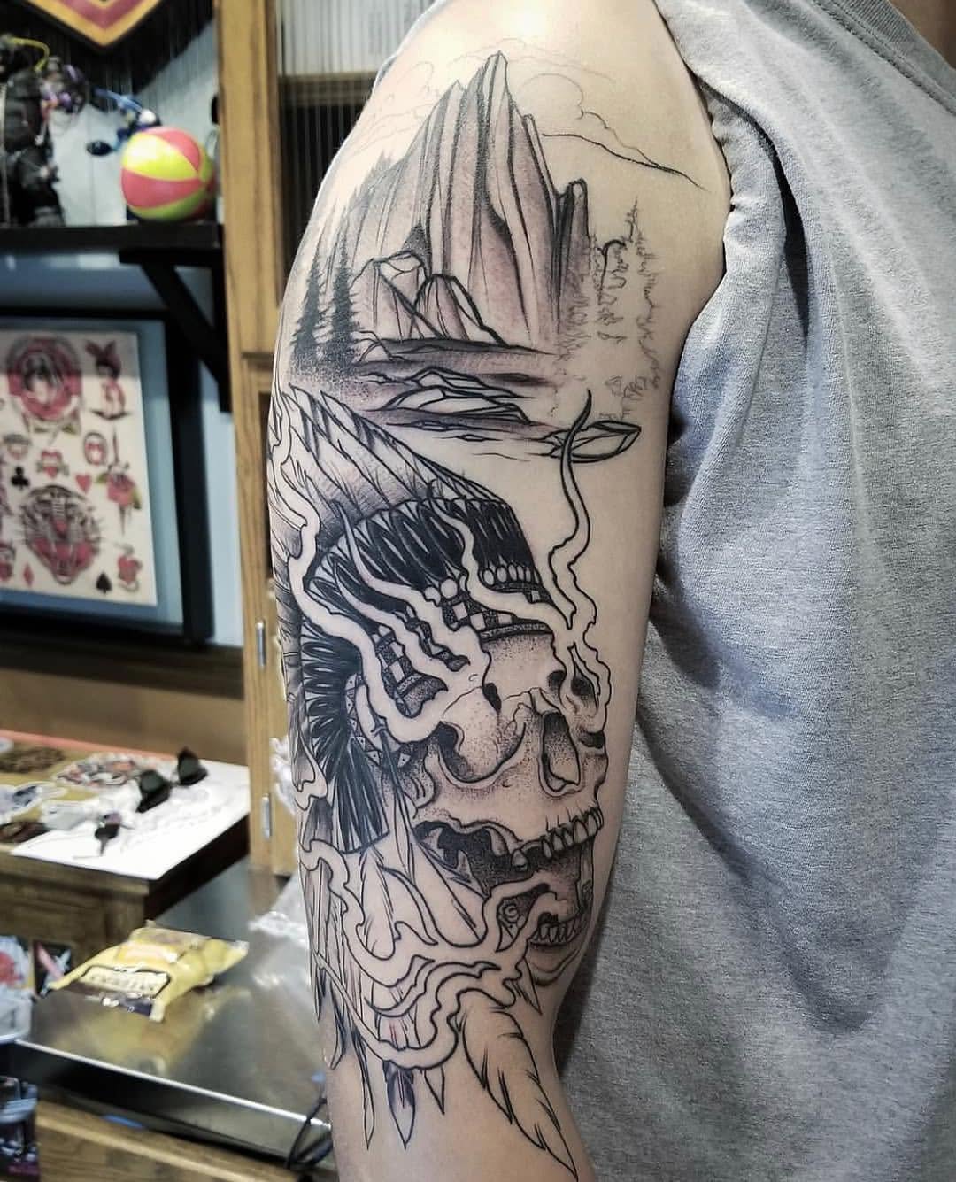 Ink and Dagger Tattoo