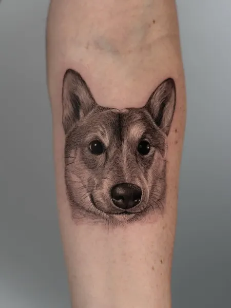 lewis.tattoo