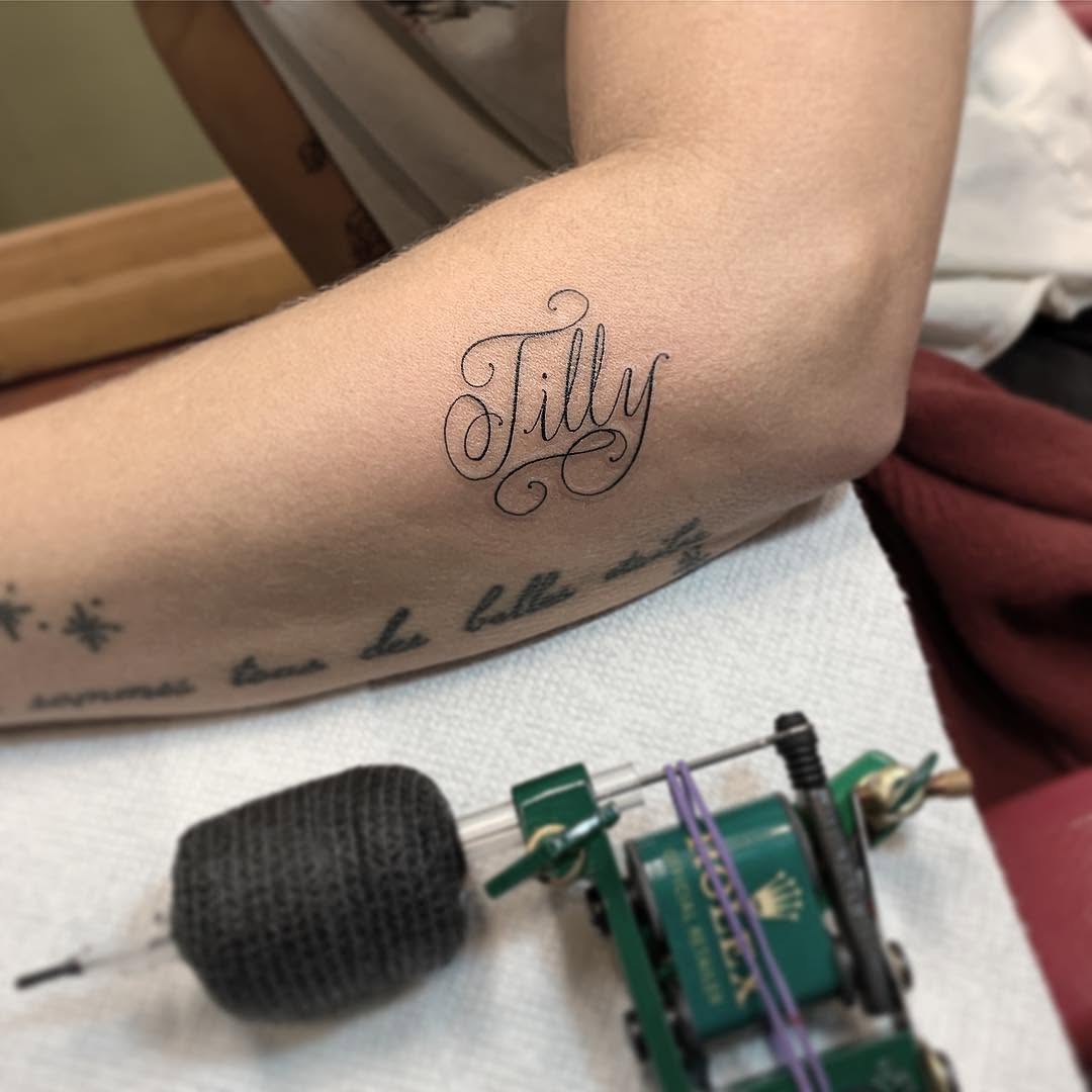 Lettering