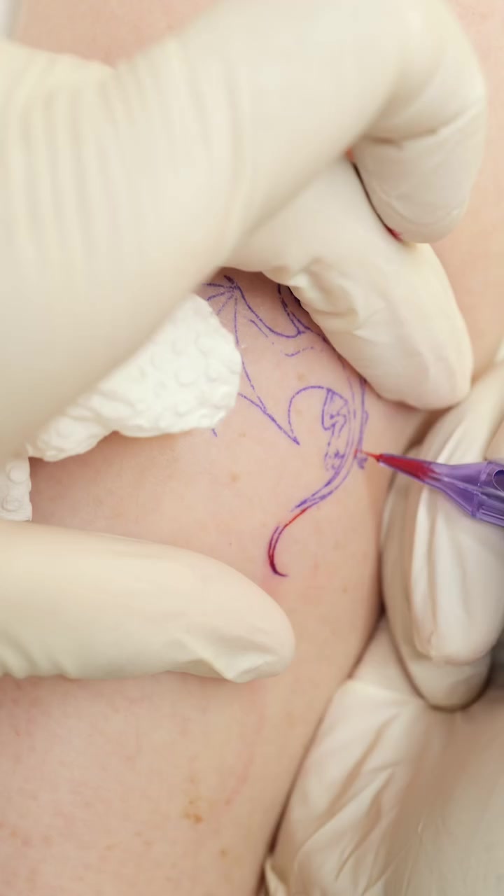 tattooist.inno