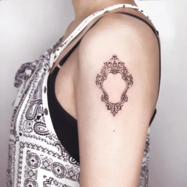 Flower, 멘디, 장식