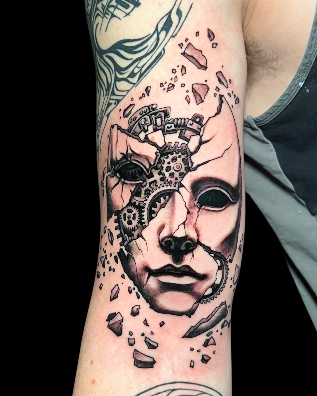 Ink and Dagger Tattoo
