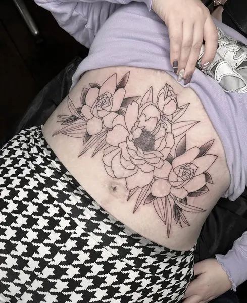 Full Circle Tattoo