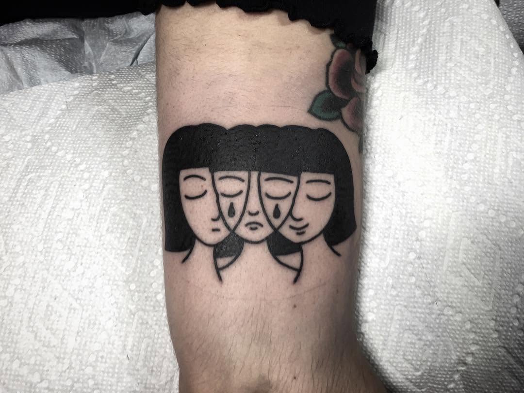 Full Circle Tattoo