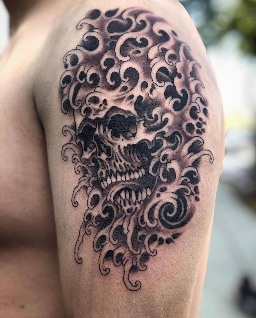 Full Circle Tattoo