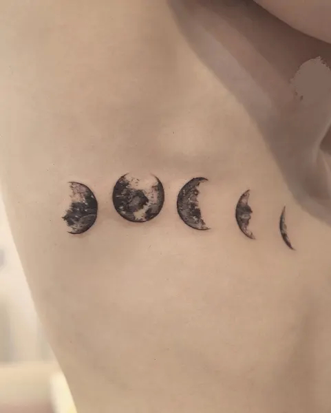 달, 일식