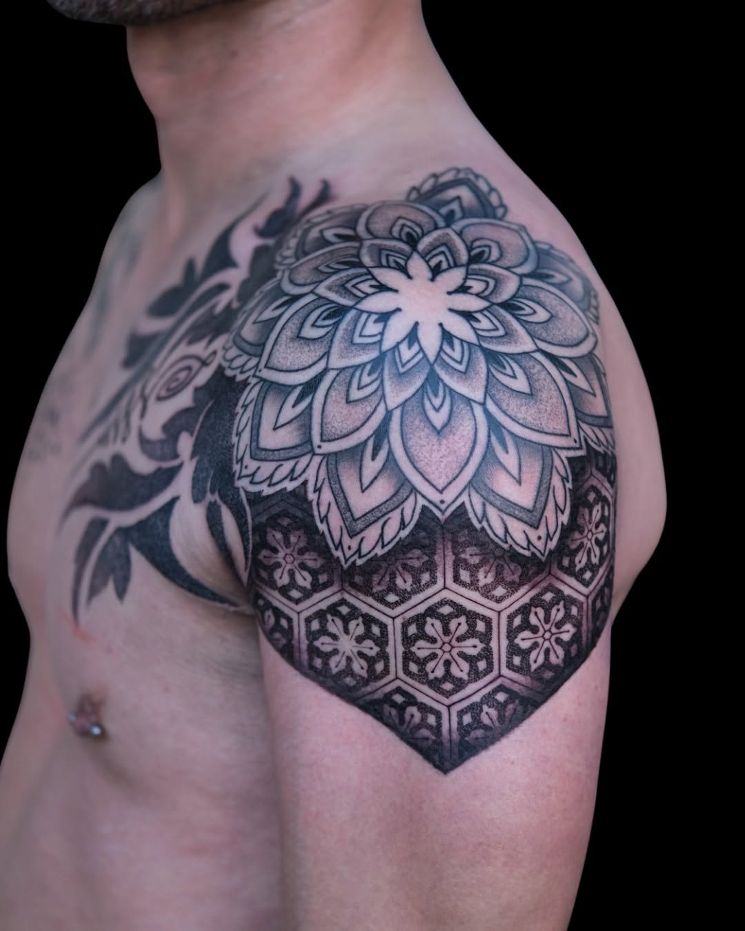 Ink and Dagger Tattoo