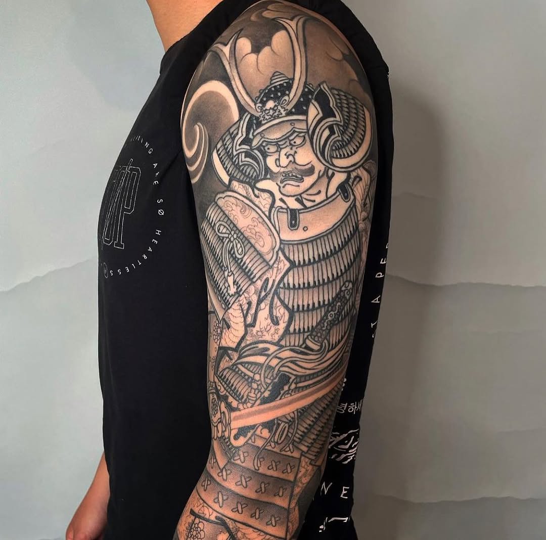 Full Circle Tattoo