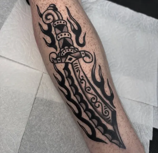 Full Circle Tattoo
