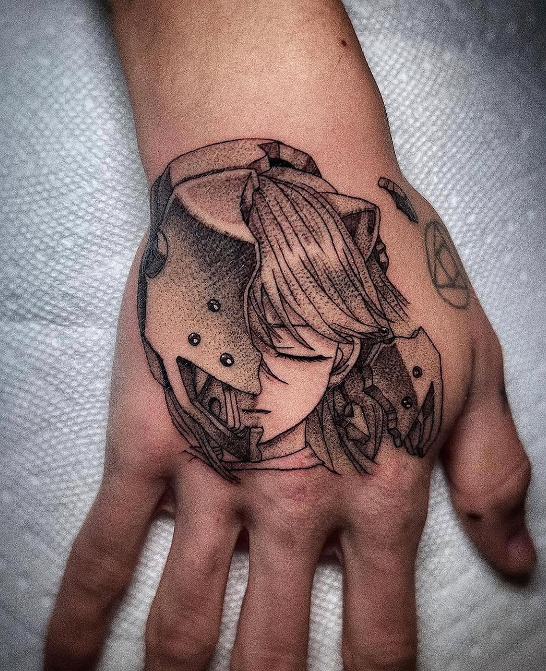 Full Circle Tattoo