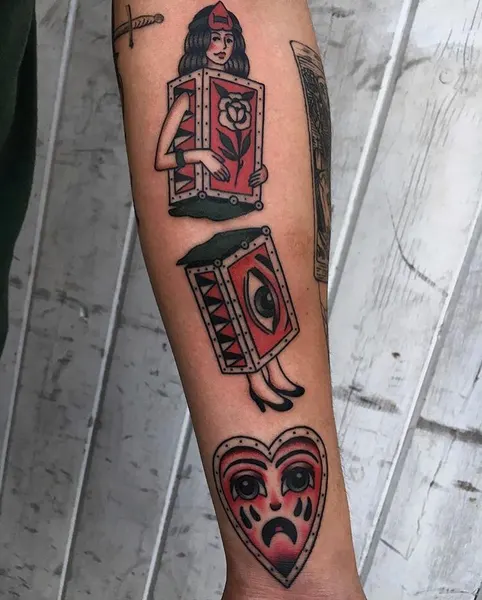 Full Circle Tattoo
