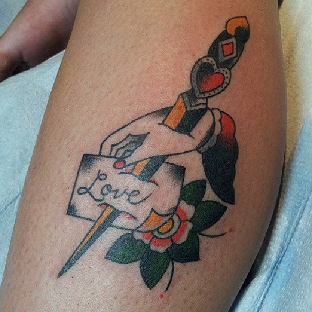 Full Circle Tattoo