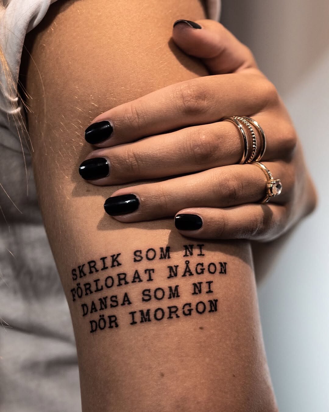 Lettering