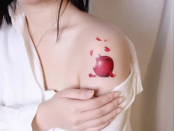 사과, 과일, 석류, 체리, 포도, 딸기, 매화, 립스틱