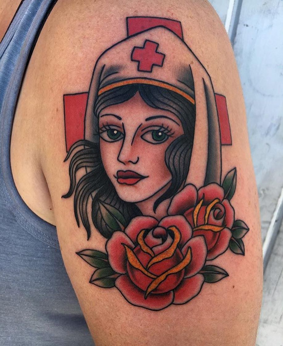 Full Circle Tattoo