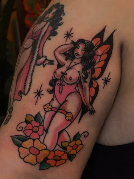 lindseebeetattoo