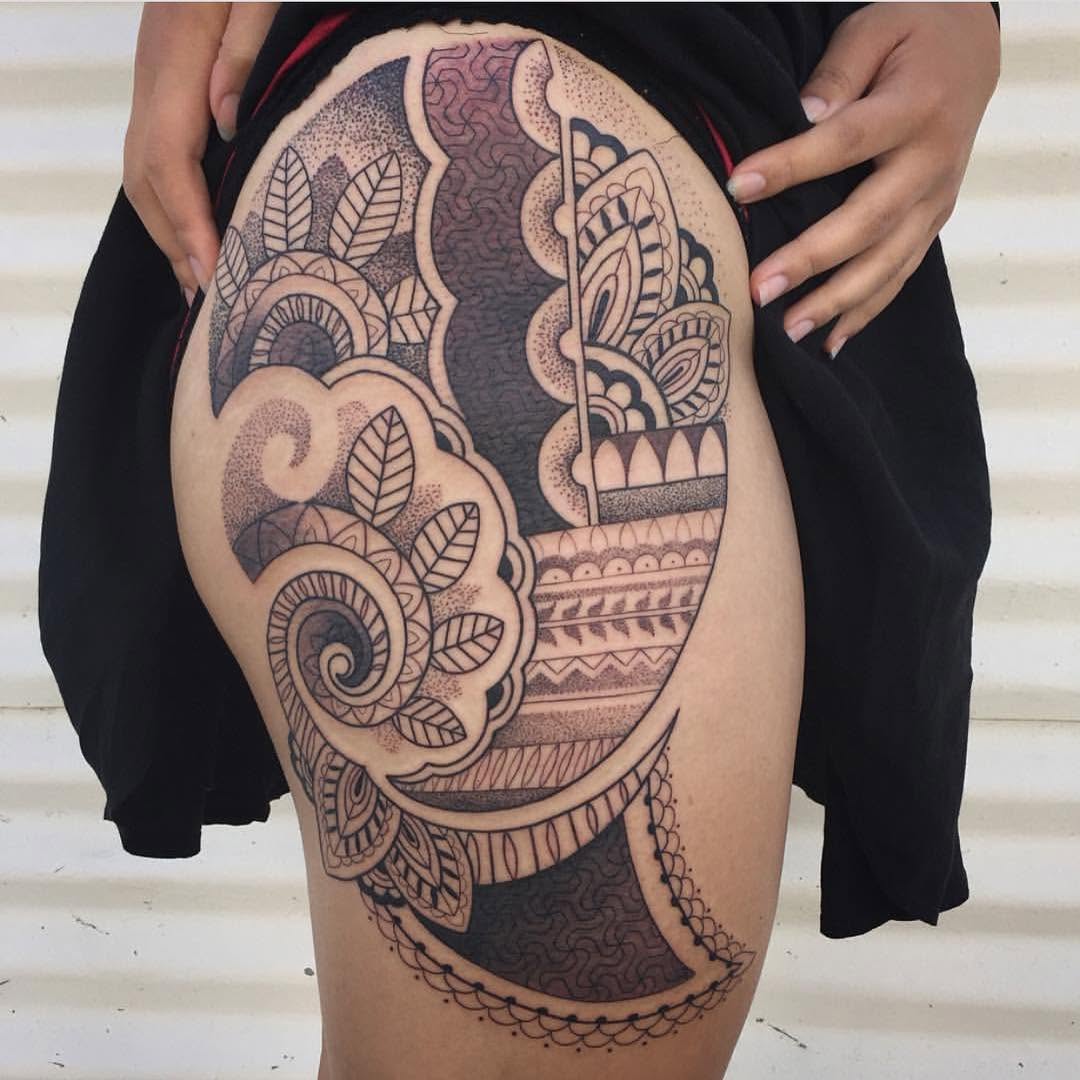 Full Circle Tattoo