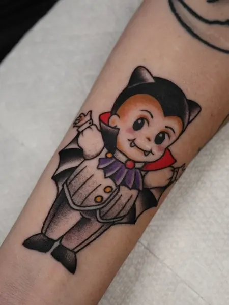 Full Circle Tattoo