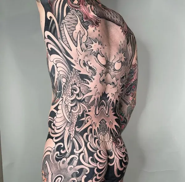 Full Circle Tattoo