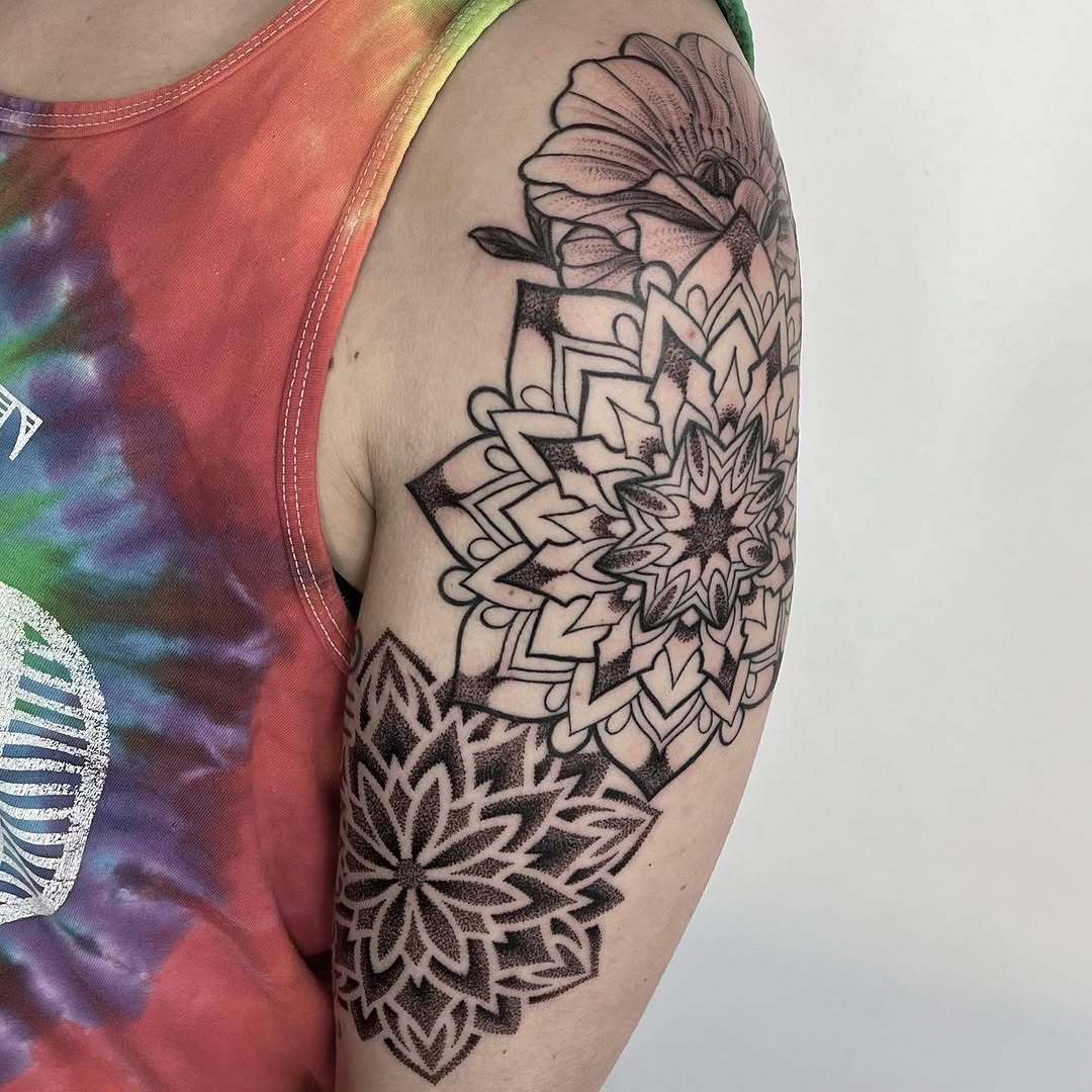 laurablacktattoo
