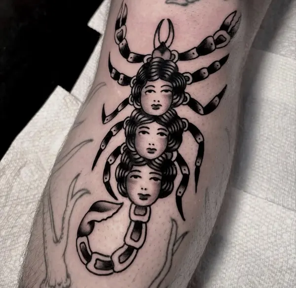 Full Circle Tattoo