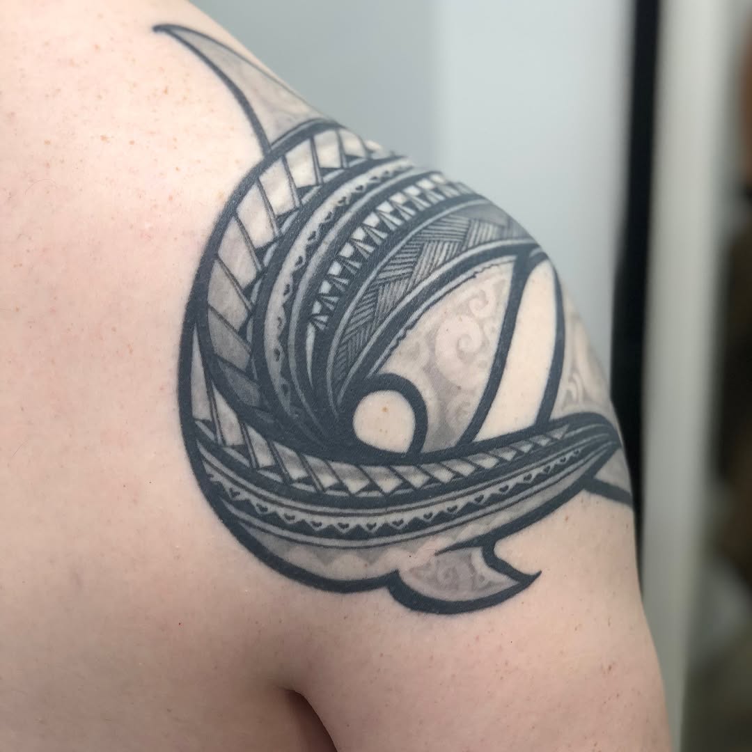 Ink and Dagger Tattoo