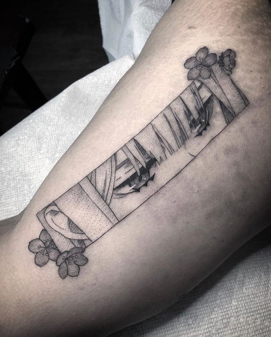 Full Circle Tattoo