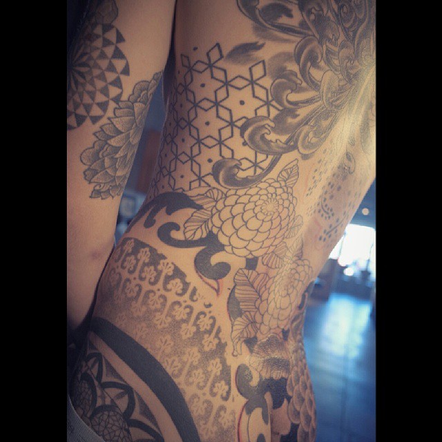 Full Circle Tattoo