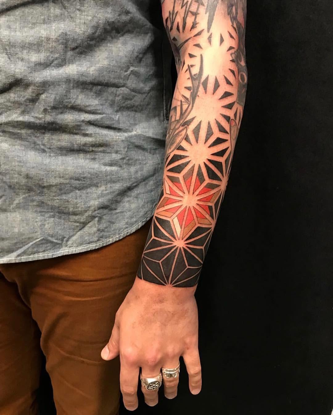 Ink and Dagger Tattoo