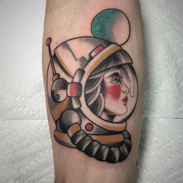 Full Circle Tattoo