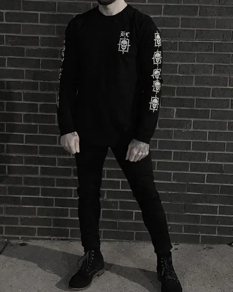 black_casket