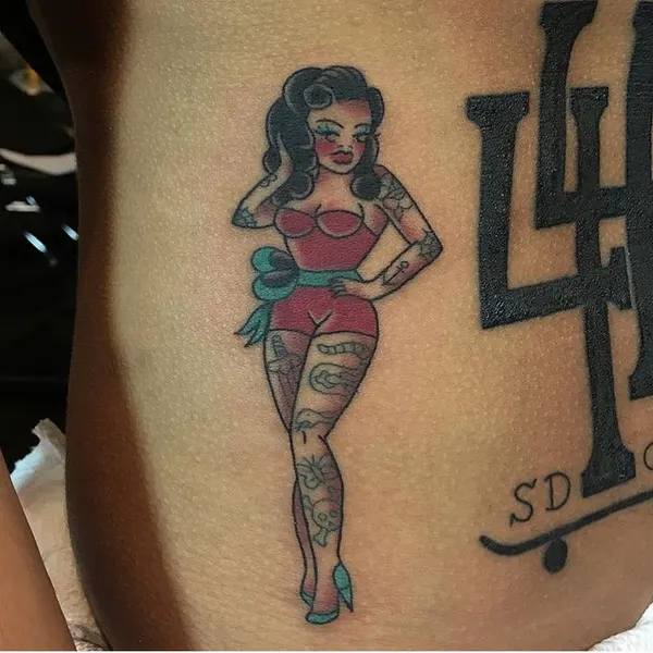 Full Circle Tattoo