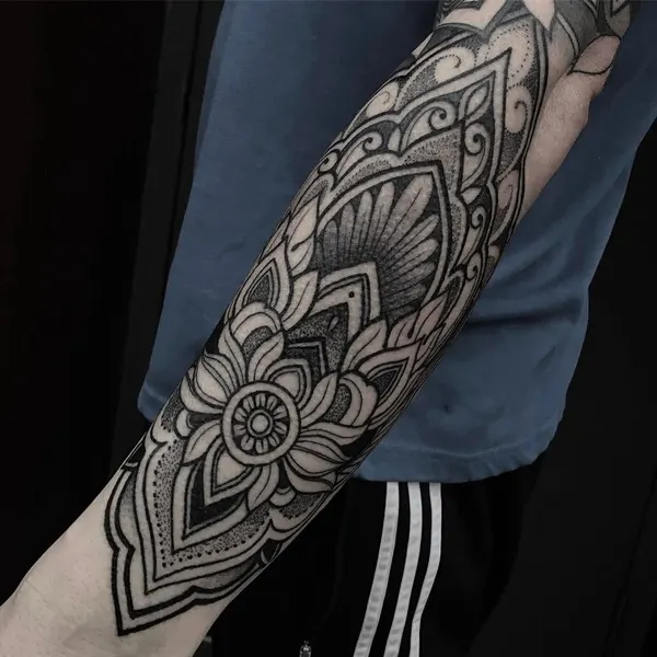 laurajadetattoos
