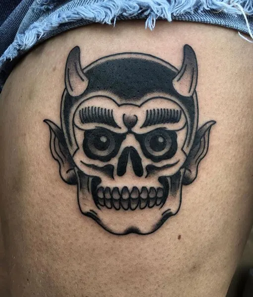 Full Circle Tattoo