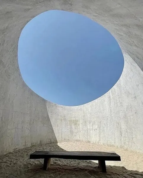 hous_studios